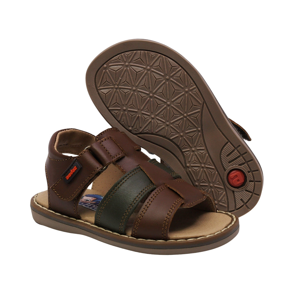 SANDALIA AUDAZ PARA NIÑO COLOR CAFÉ CLARO DE PIEL TETRIS CON TIRA DE CONTACTO