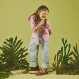 SANDALIA COQUETA PARA NIÑA COLOR MIEL DE PIEL TOMASA CON HEBILLA