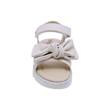SANDALIA COQUETA PARA NIÑA COLOR BEIGE DE SINTÉTICO DUNA CON TIRA DE CONTACTO
