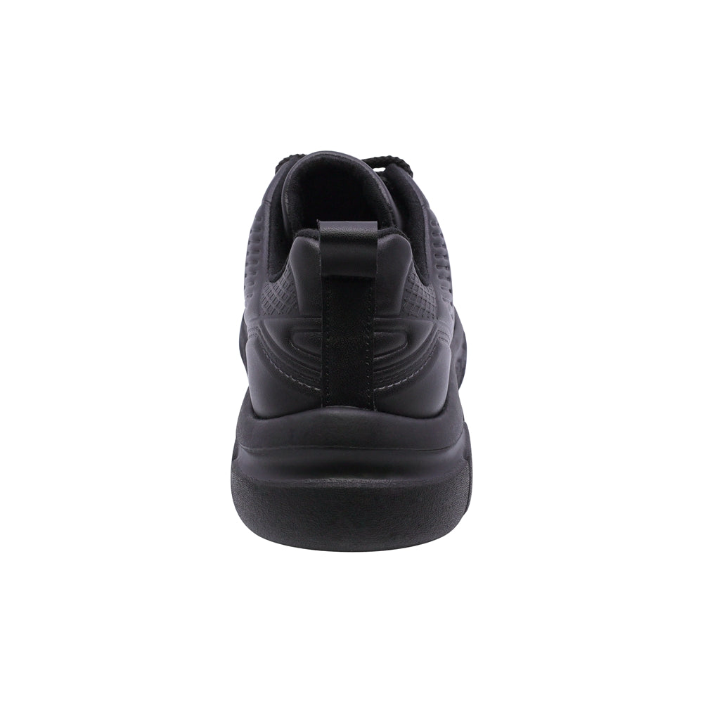 Tenis escolar Audaz de piel color negro Balu con agujetas