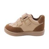TENIS AUDAZ PARA NIÑO EN SINTÉTICO COLOR ARENA SMITH CON DOBLE TIRA DE CONTACTO