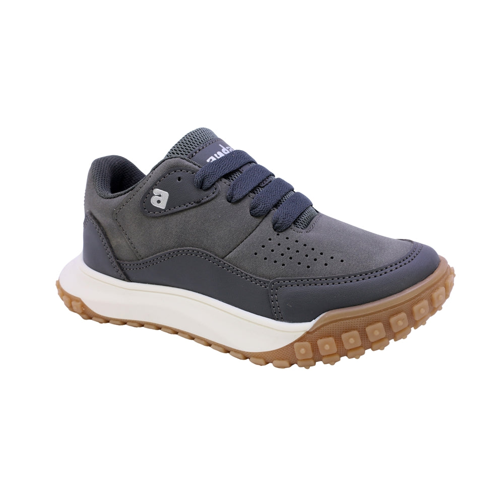 TENIS AUDAZ PARA NIÑO EN SINTÉTICO COLOR GRIS TIMBER CON AGUJETA