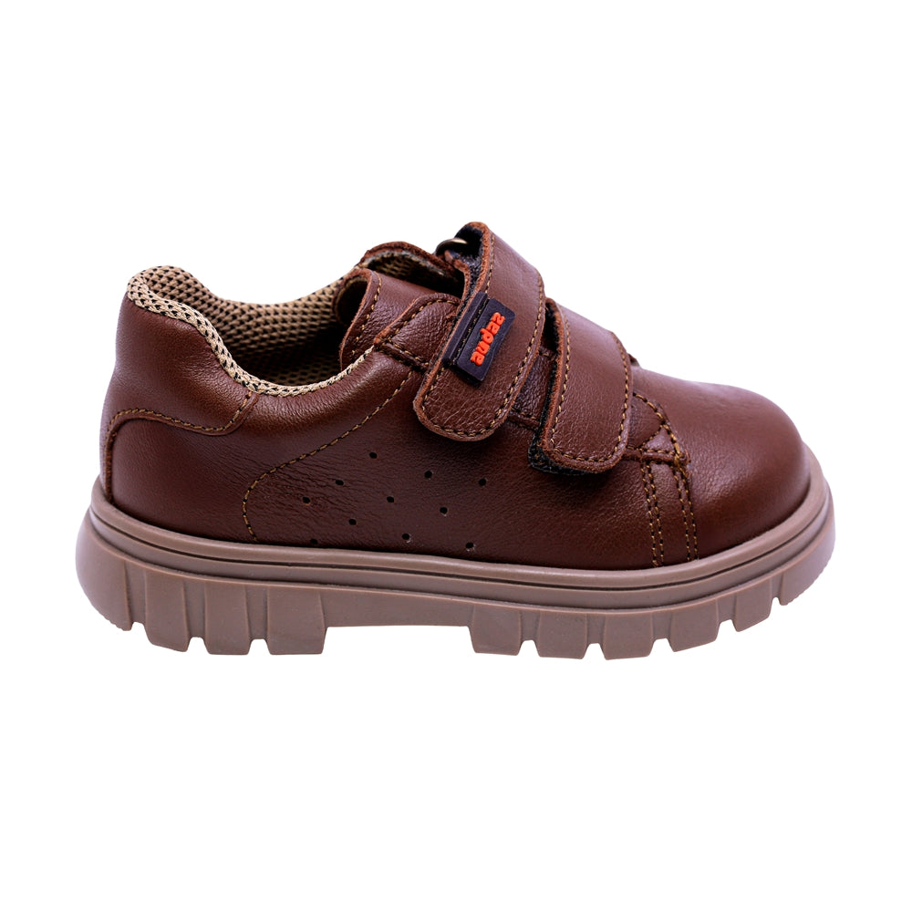 TENIS AUDAZ PARA NIÑO COLOR CAFÉ CLARO DE PIEL THUNDER CON TIRA DE CONTACTO