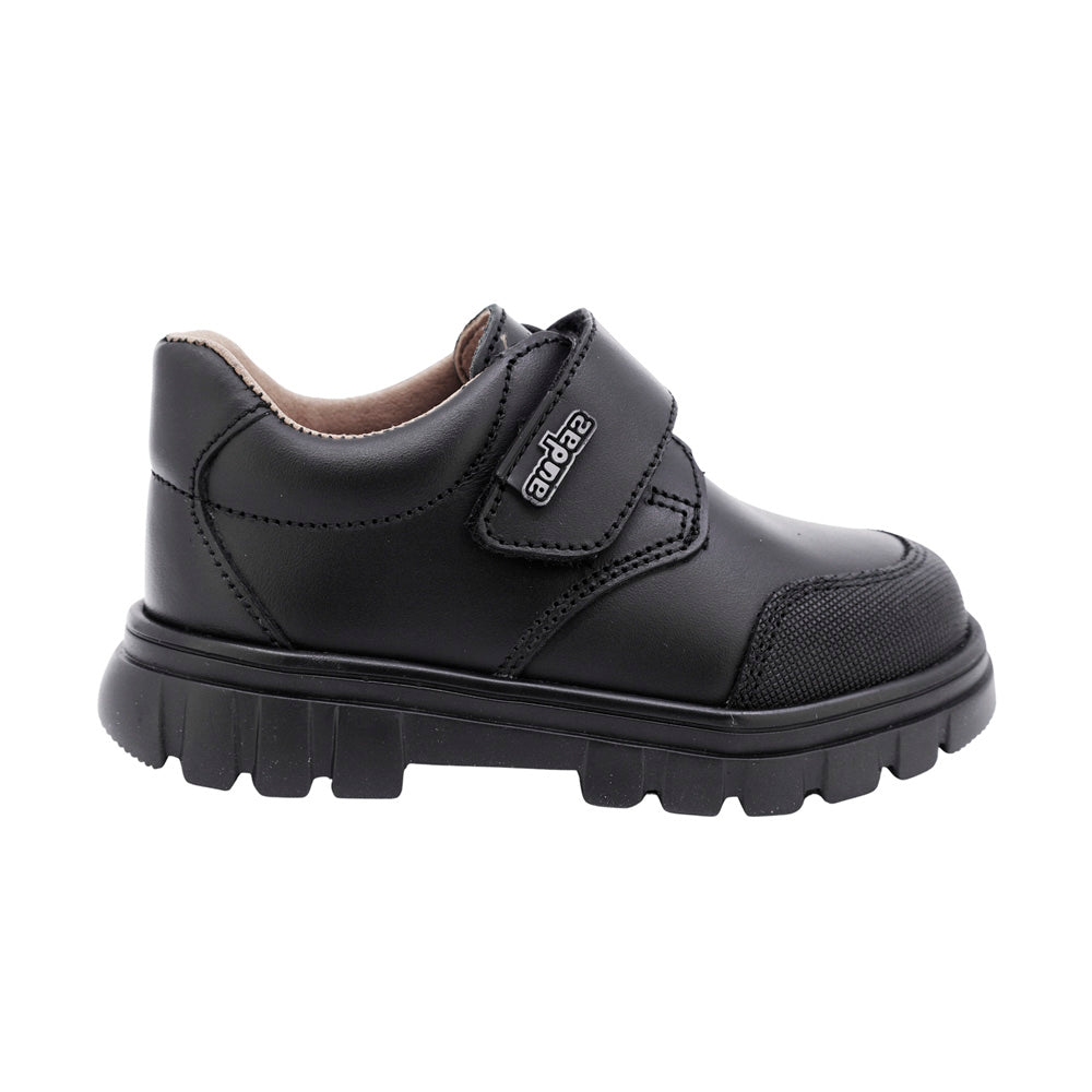 ZAPATO ESCOLAR AUDAZ PARA NIÑO PIEL NEGRO THUNDER CON TIRA DE CONTACTO