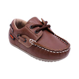 MOCASÍN AUDAZ PARA NIÑO COLOR CAFÉ CLARO DE PIEL MALAGA CON AGUJETA
