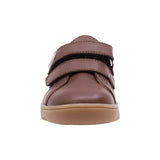 TENIS AUDAZ PARA NIÑO EN PIEL COLOR CAFÉ CLARO ZERO CON DOBLE TIRA DE CONTACTO