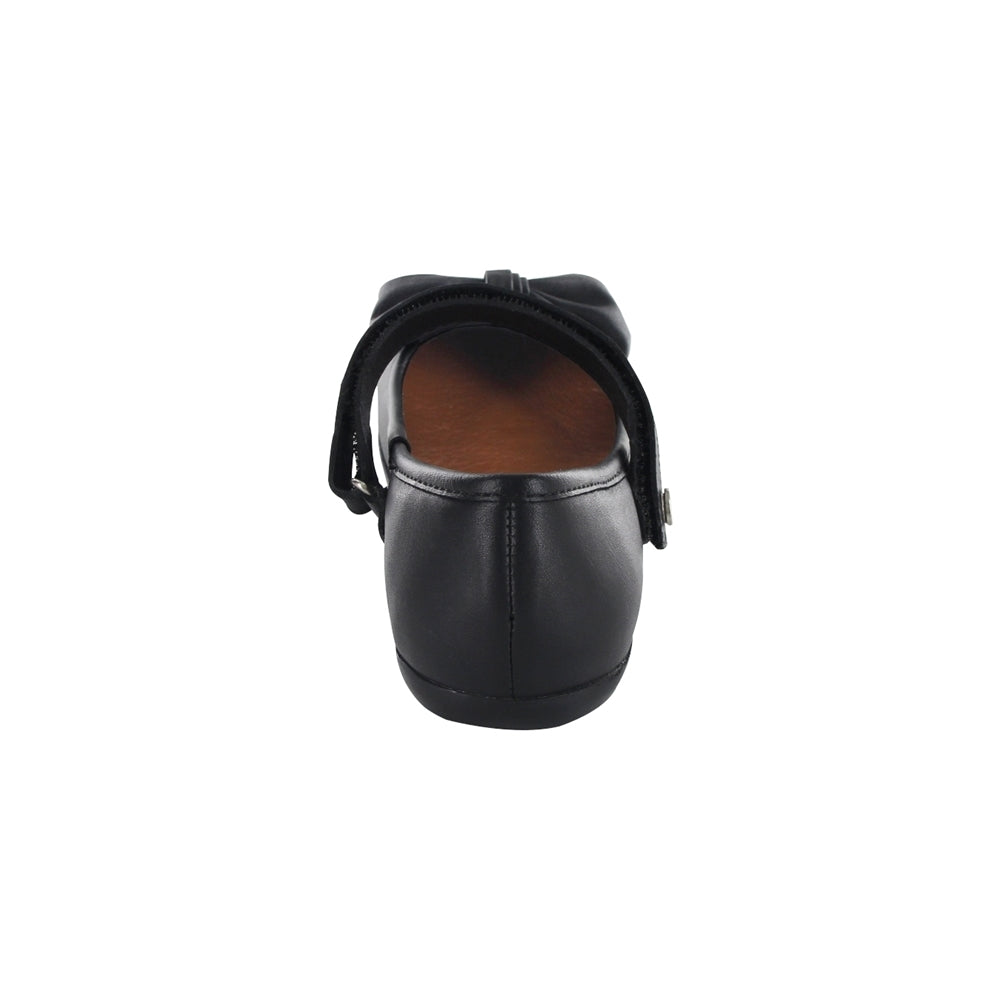 ZAPATO ESCOLAR COQUETA PARA NIÑA PIEL NEGRO ELISA CON TIRA DE CONTACTO