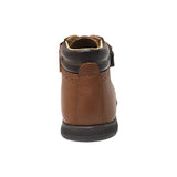 BOTA AUDAZ PARA NIÑO EN PIEL COLOR CAFÉ CLARO CLICK CON AGUJETA Y TIRA DE CONTACTO