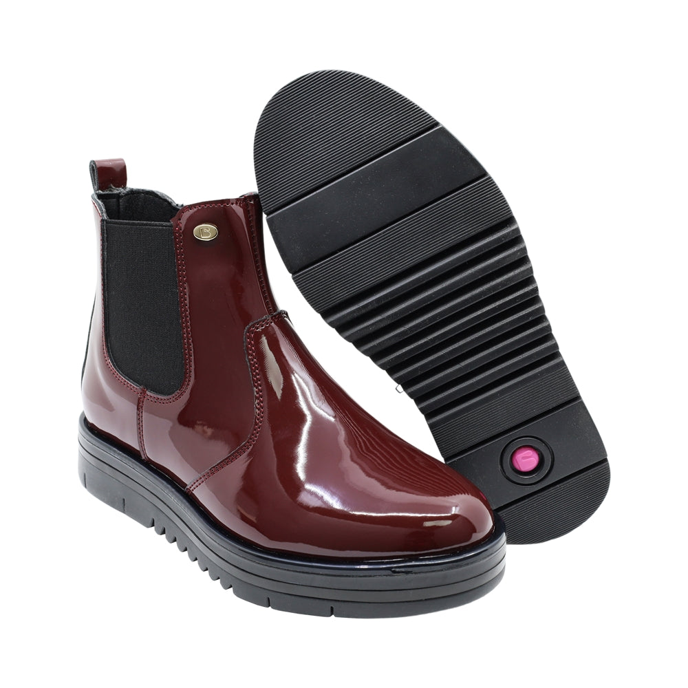 BOTA COQUETA  PARA NIÑA CHAROL VINO NORA TIPO BOTIN