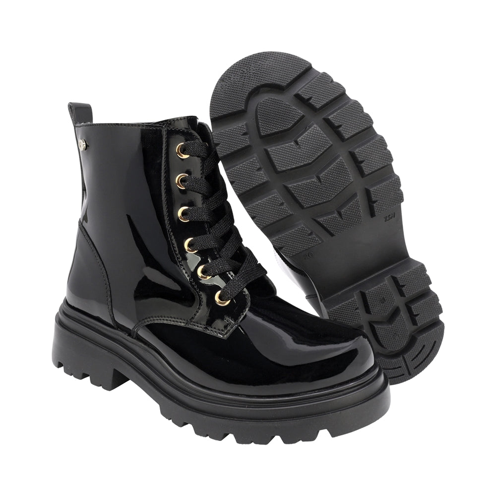 BOTA COQUETA PARA NIÑA EN CHAROL COLOR NEGRO JAZZ CON AGUJETA
