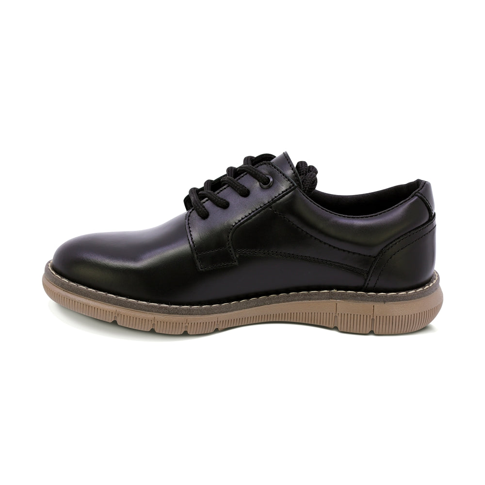ZAPATO AUDAZ PARA NIÑO DE PIEL COLOR NEGRO MURPHY CON AGUJETA