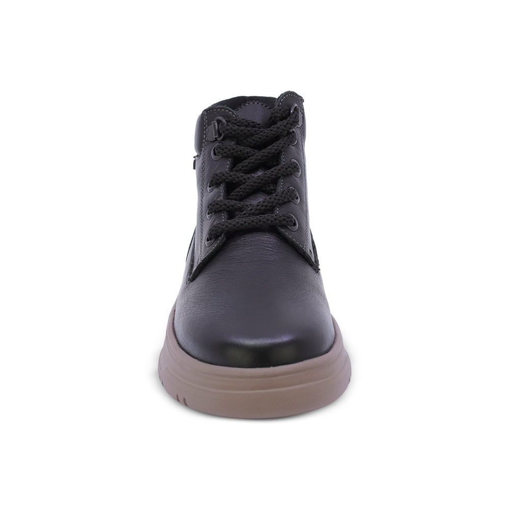 BOTA AUDAZ PARA NIÑO DE PIEL COLOR NEGRO RAPTOR CON AGUJETA