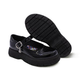 Zapato escolar Coqueta de charol color negro Igor con hebilla