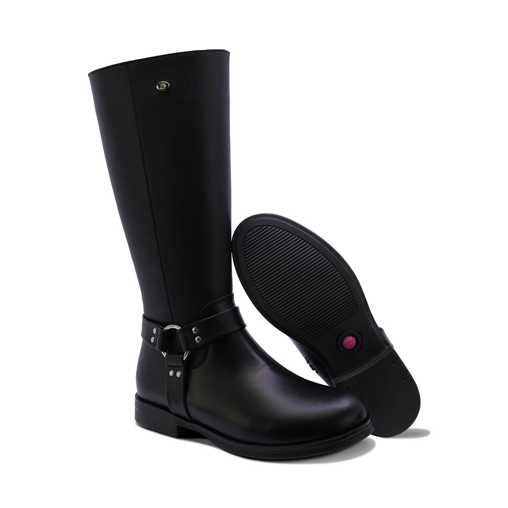 BOTA COQUETA PARA NIÑA DE SINTÉTICO COLOR NEGRO CANUTA CON HERRAJE METALICO