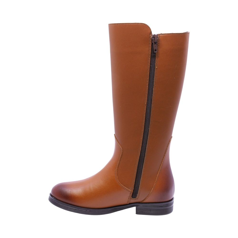 BOTA COQUETA PARA NIÑA EN SINTÉTICO COLOR MIEL CANUTA CON HEBILLA