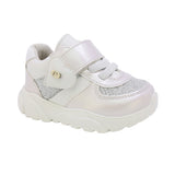 TENIS COQUETA PARA NIÑA EN SINTÉTICO COLOR PERLA ZIPPY CON AGUJETA Y TIRA DE CONTACTO