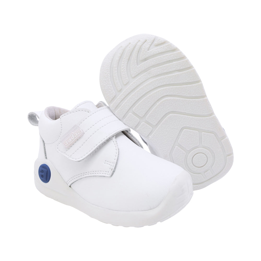 BOTA AUDAZ PARA NIÑO EN PIEL COLOR BLANCO PINKY CON TIRA DE CONTACTO
