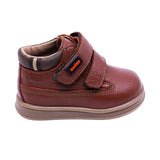 ZAPATO AUDAZ PARA NIÑO COLOR LADRILLO DE PIEL TEDDY CON TIRA DE CONTACTO