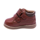 ZAPATO AUDAZ PARA NIÑO COLOR LADRILLO DE PIEL TEDDY CON TIRA DE CONTACTO