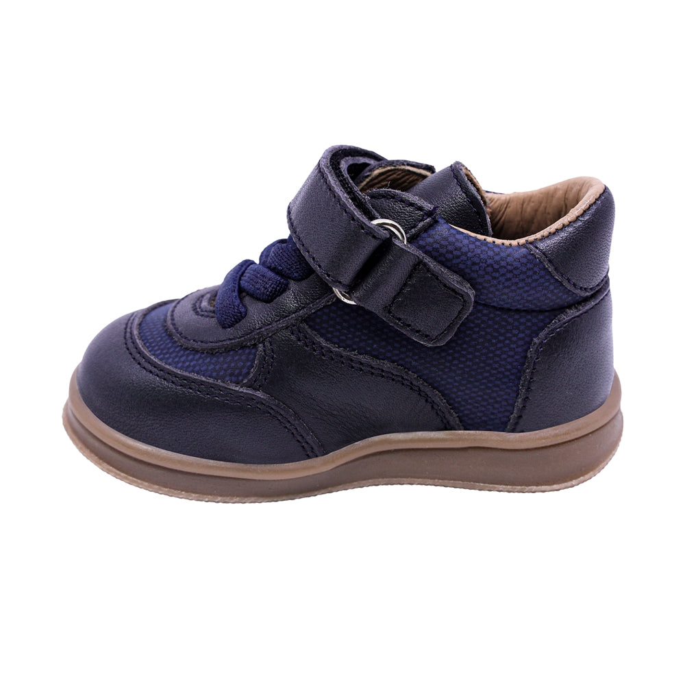 ZAPATO AUDAZ PARA NIÑO COLOR AZUL DE PIEL TEDDY CON TIRA DE CONTACTO
