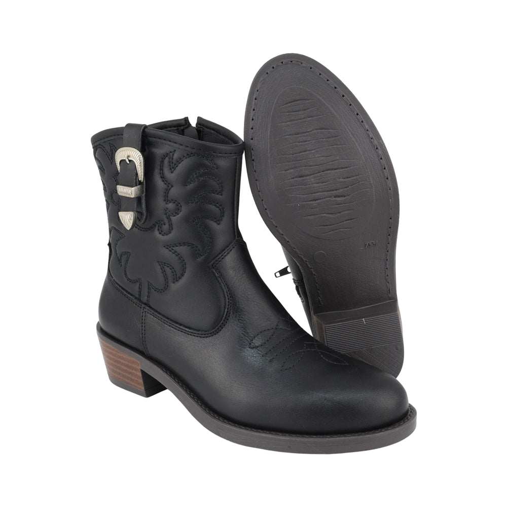 BOTA COQUETA PARA NIÑA EN PIEL COLOR NEGRO MIRTA CON HEBILLA