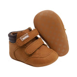BOTA AUDAZ PARA NIÑO EN SINTÉTICO COLOR MIEL PEUQUE CON DOBLE TIRA DE CONTACTO