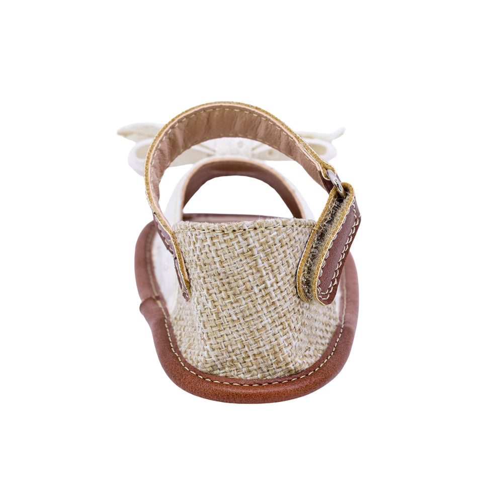 SANDALIA COQUETA PARA NIÑA COLOR BLANCO DE SINTÉTICO PETIT CON TIRA DE CONTACTO